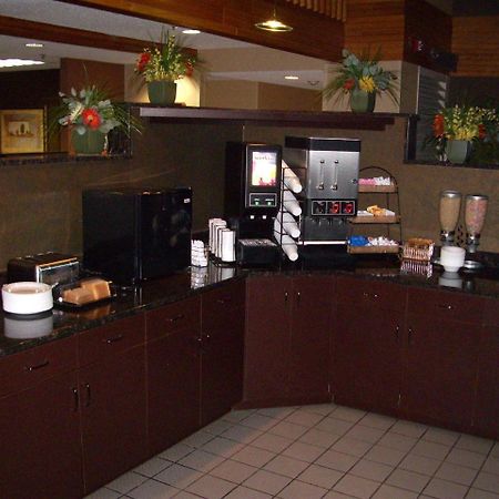 C'Mon Inn & Suites Фарґо Екстер'єр фото